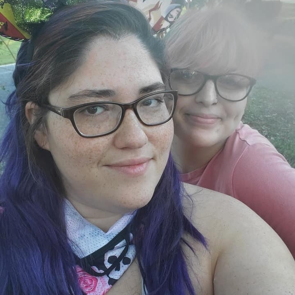 Meet your Posher, Kelsey - Picture 1 of 1